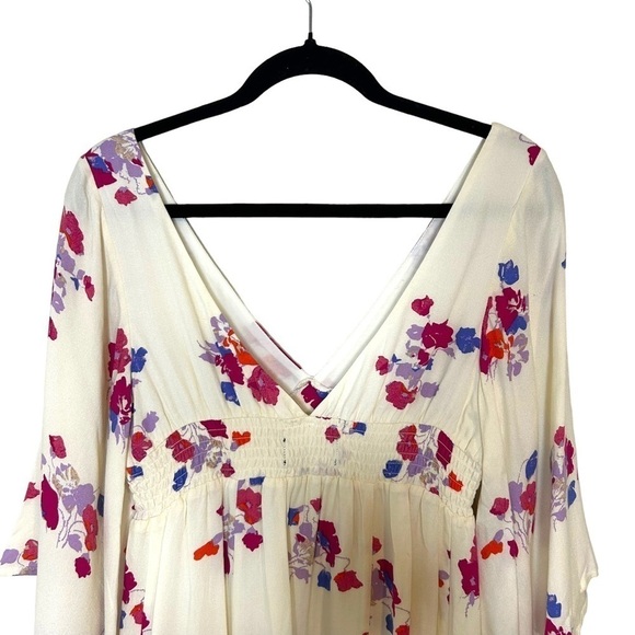 MINKPINK Falling Blooms Smocked Dress - Picture 6 of 10